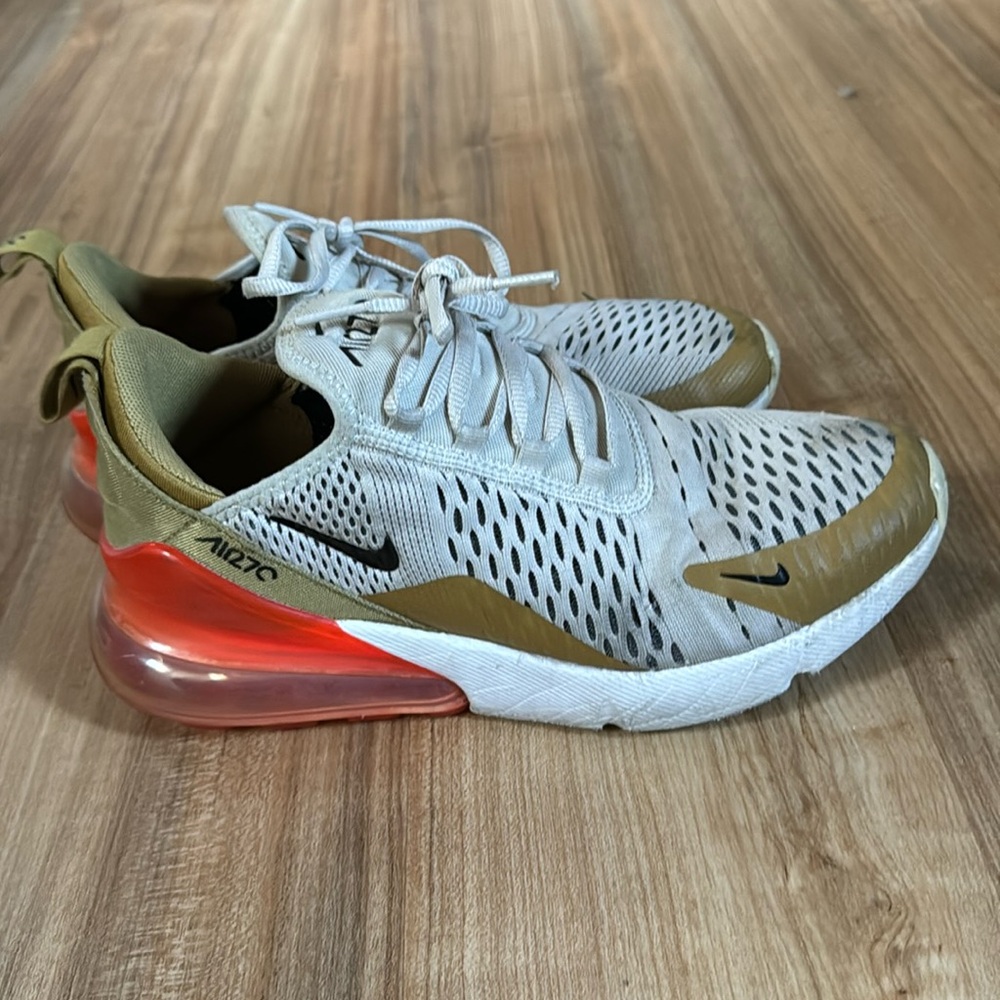Nike Air Max 27C